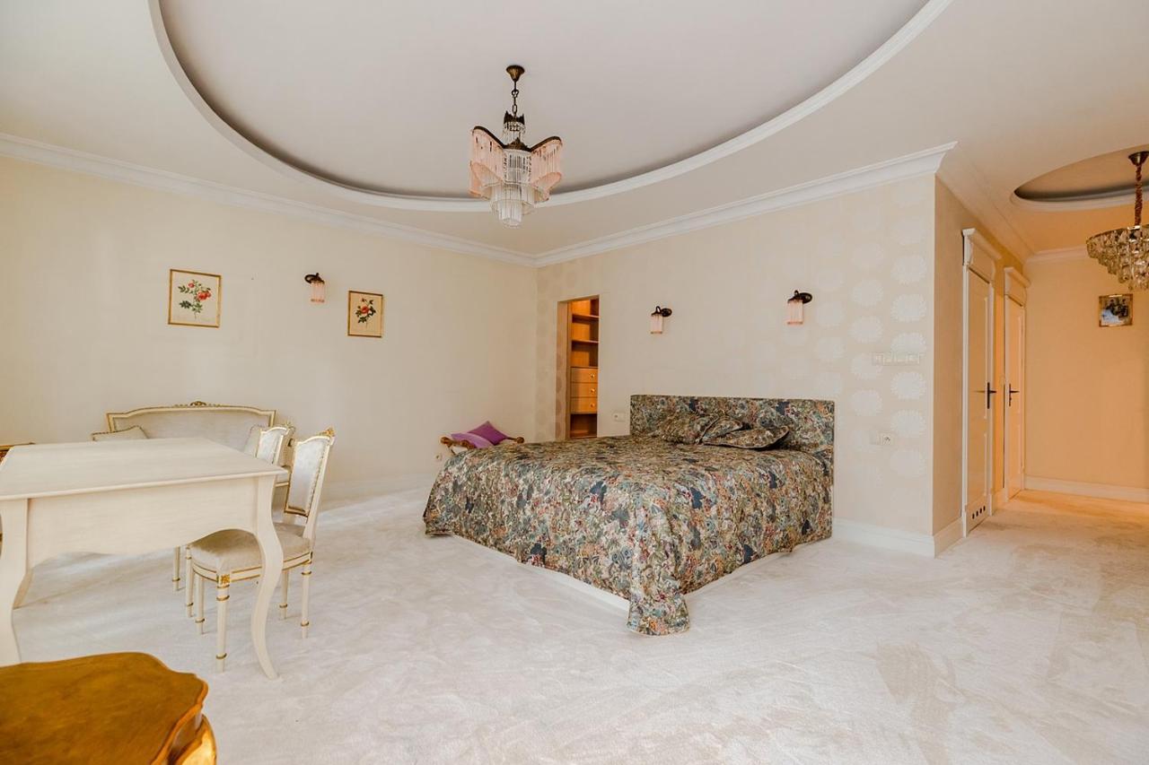 Luxury Villa Indoor Pool Warsaw Magdalenka 外观 照片