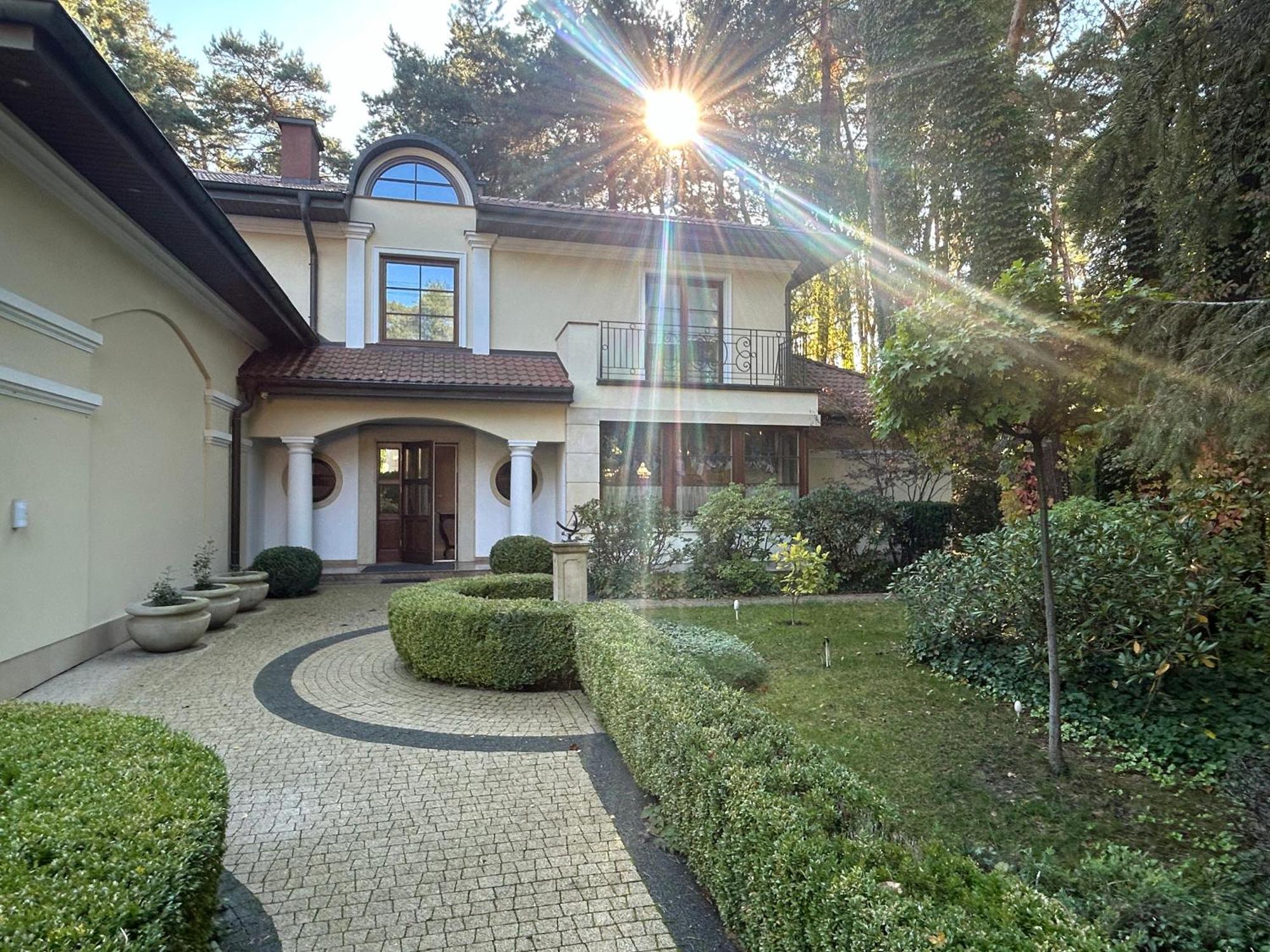 Luxury Villa Indoor Pool Warsaw Magdalenka 外观 照片